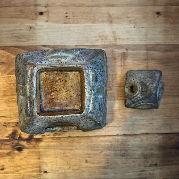 Rustic Stone Pyramid Incense Oil Burner & Candle Holder - Picture 5 of 6